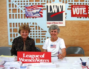 Voter Registration at Garden State Plaza, Sept. 2008